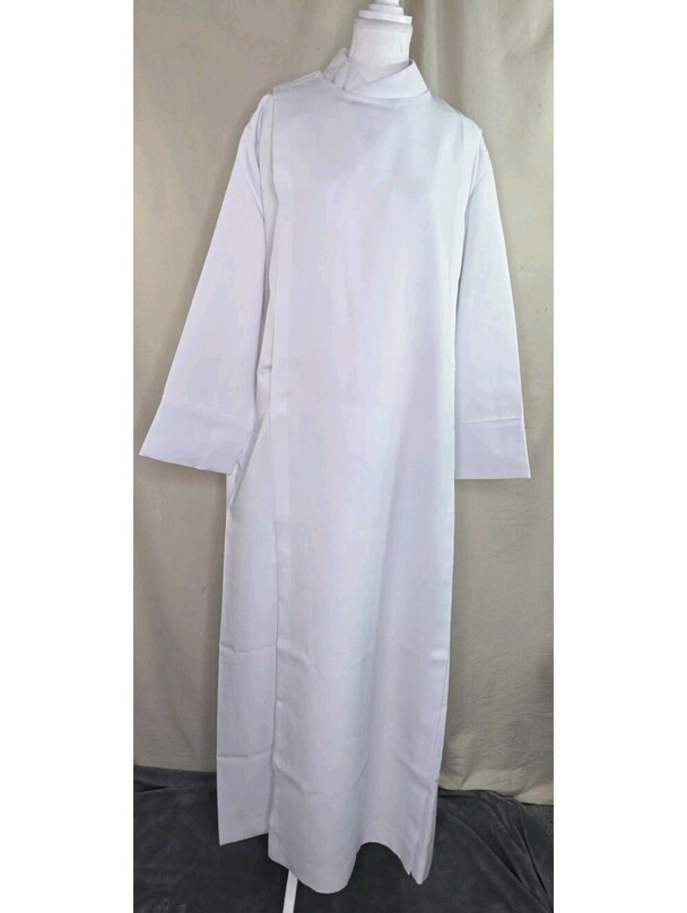 Gaspard Men Wrap-Around Alb Single Pleat White Liturgical Vestment Size S USA...
